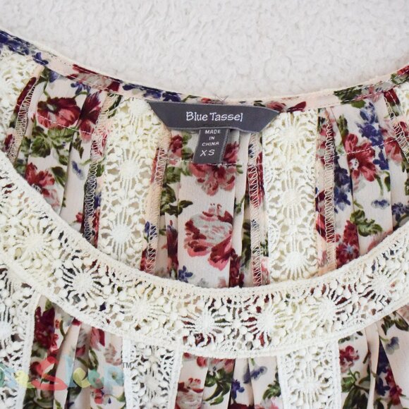 *Anthropologie* Maylou Open-Shoulder Floral Blouse, size XS. - Picture 9 of 9